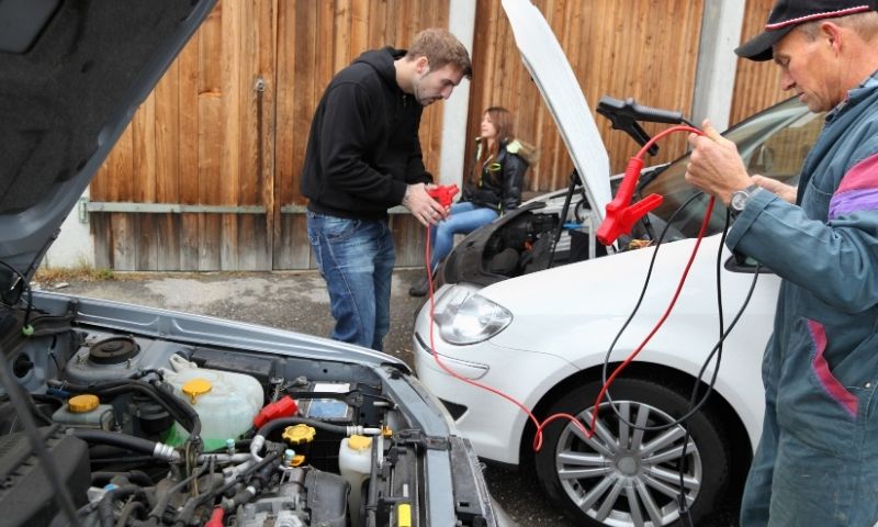 How To Charge Your Car Battery Without A Charger 800-480